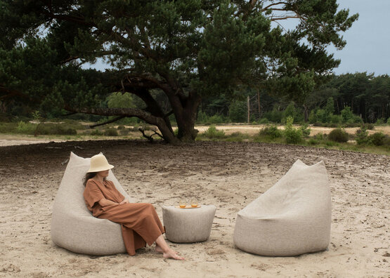Olsan outdoor pouffes