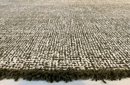 Tweed - B740 - 330x470cm