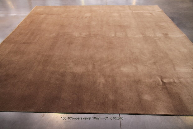 Opera 10mm - brown - 340x340cm