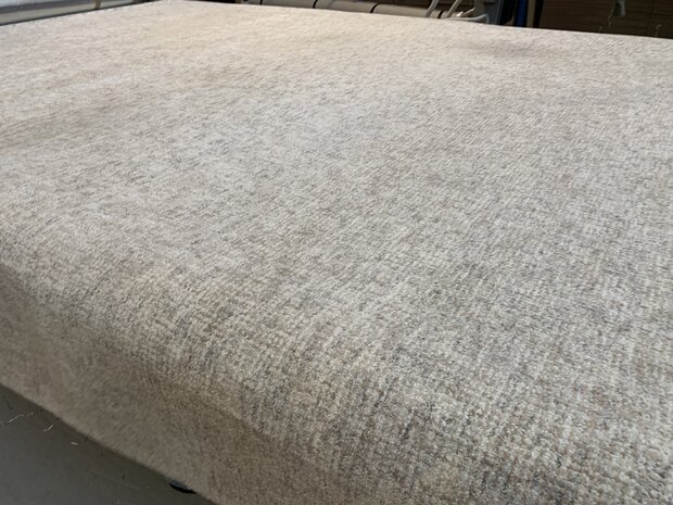 Tweed - B900 - 350x470