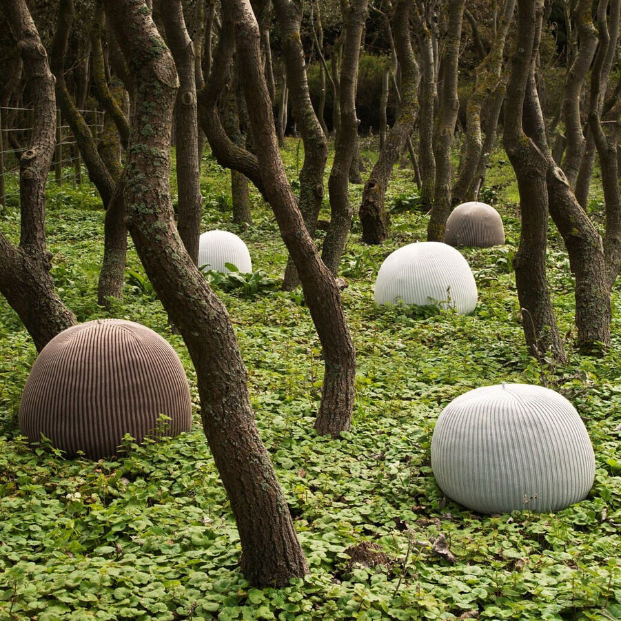 Pouffes